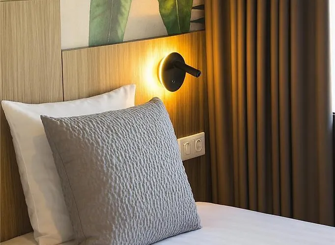 Hotel Cit'ha'tel Oasis D'avignon