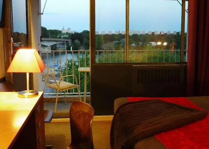 Cit'ha'tel Oasis D'avignon